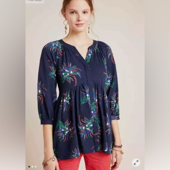 Anthropologie Blue V-neck tropical stretch knit top size M - Picture 3 of 15